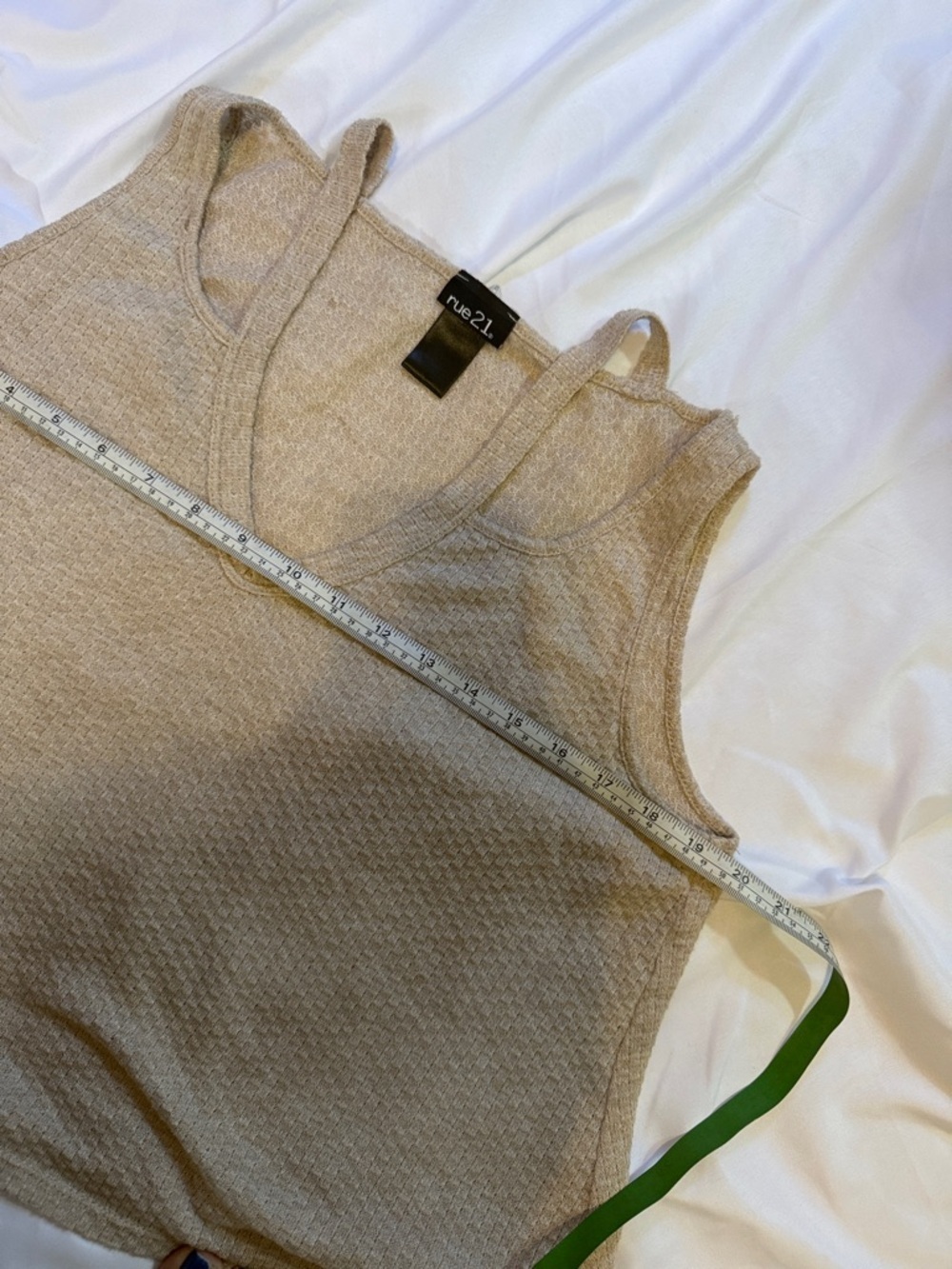 rue21 Beige V-Neck Knit Tank Top - Picture 3 of 4